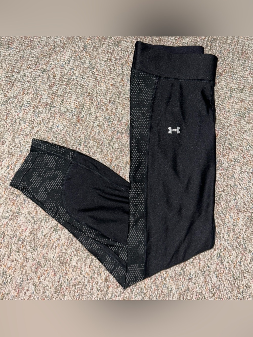 Under Armour Women’s Black Performance Leggings